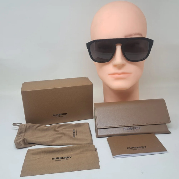 NWT Burberry Sunglasses BE4396U Wren Black Matte Gray Polarized Square 57-20-145 - Picture 1 of 15
